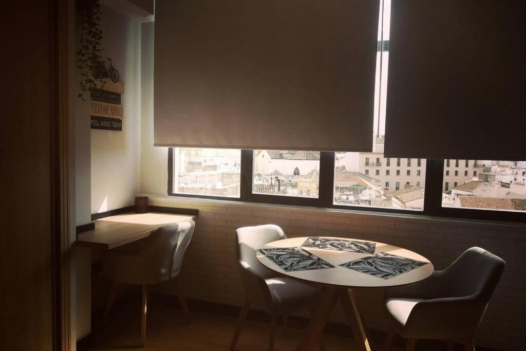 New Studio In With Views And Very Quiet